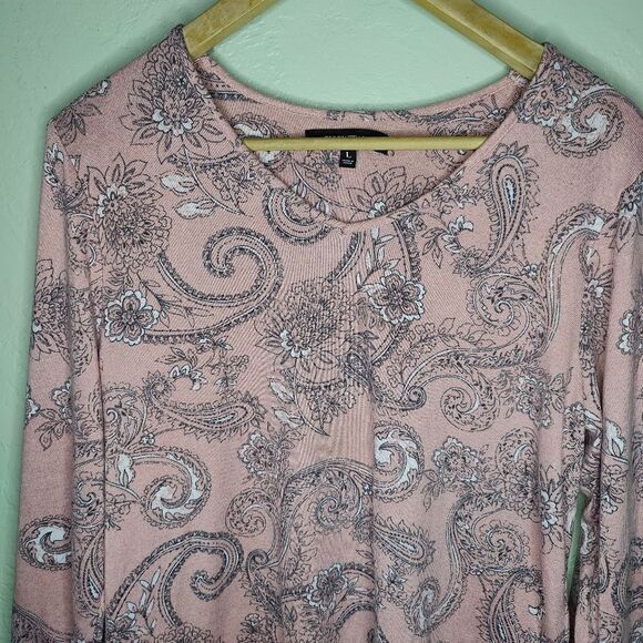 Ellen Tracy Paisley Print Pink Top - Picture 4 of 9
